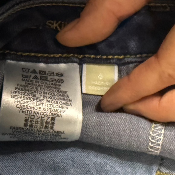 Michael Kors Women's Dark Blue Skinny Jeans - Picture 6 of 6